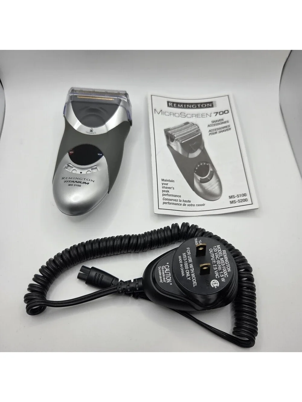 Remington Titanium MS 5100 Men's MicroScreen Shaver Ms3 5100 - Missing Button